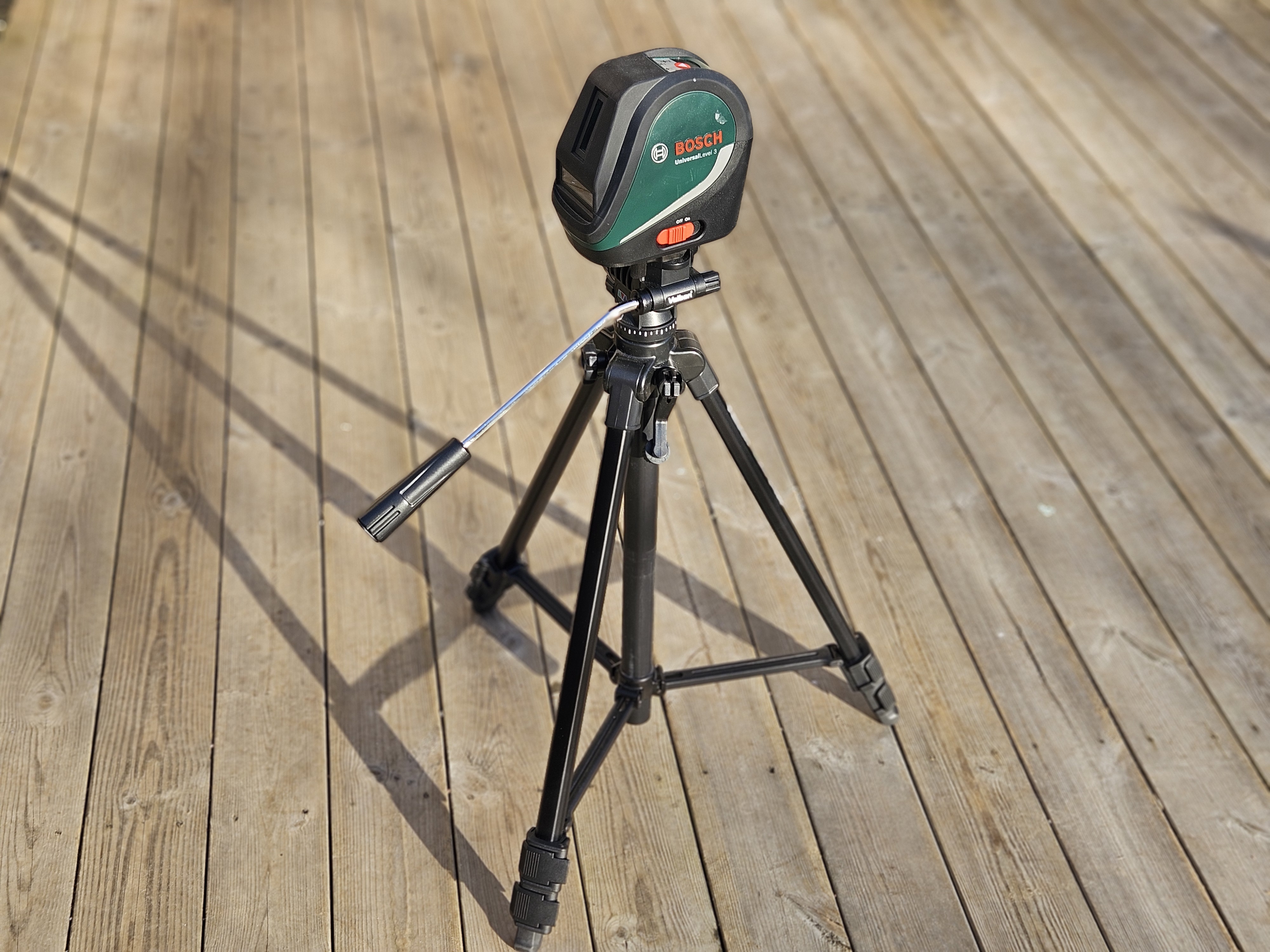 Bosch krysslaser inkl stativ