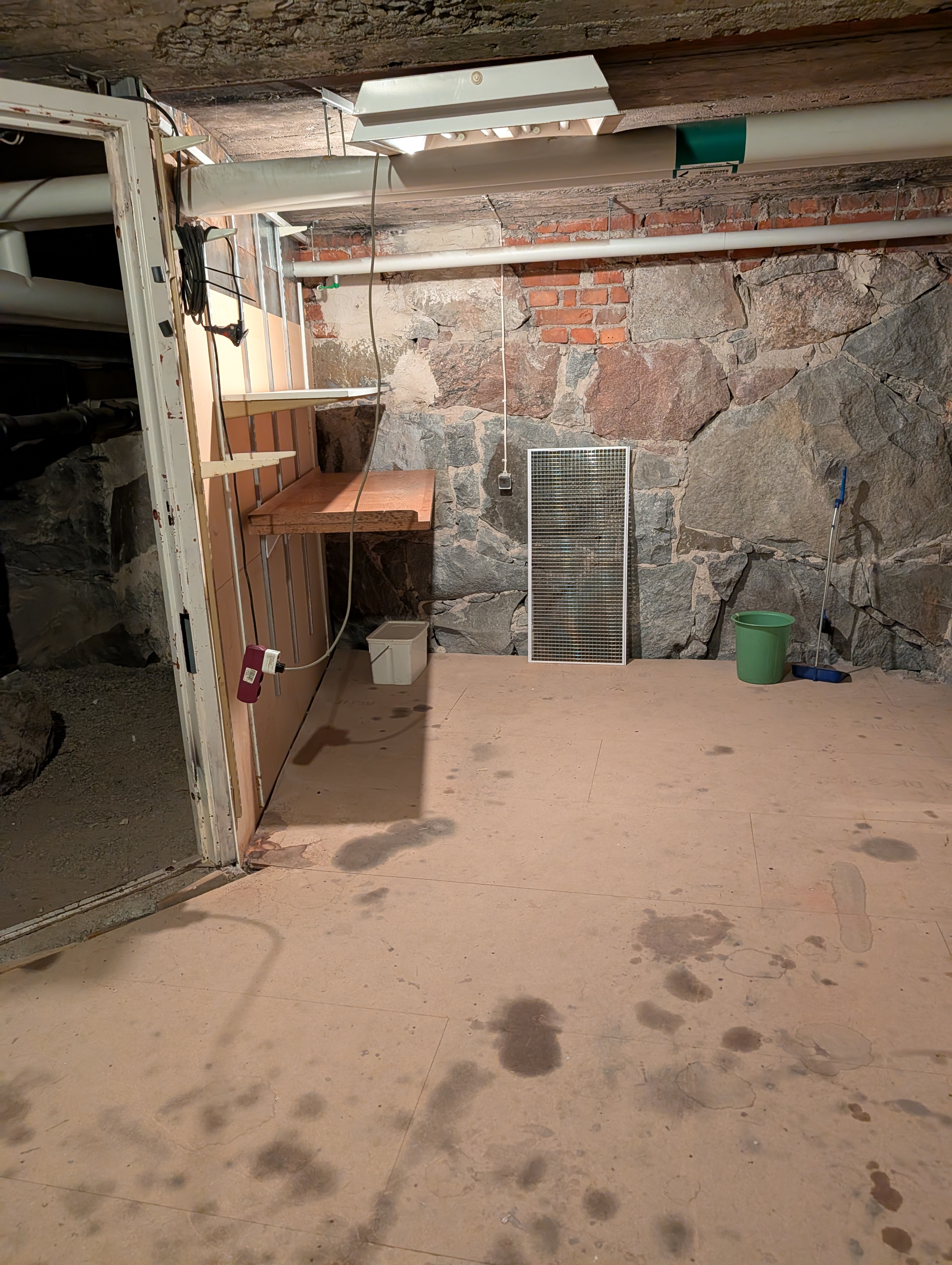 Hobbylokal eller förråd i vasastan