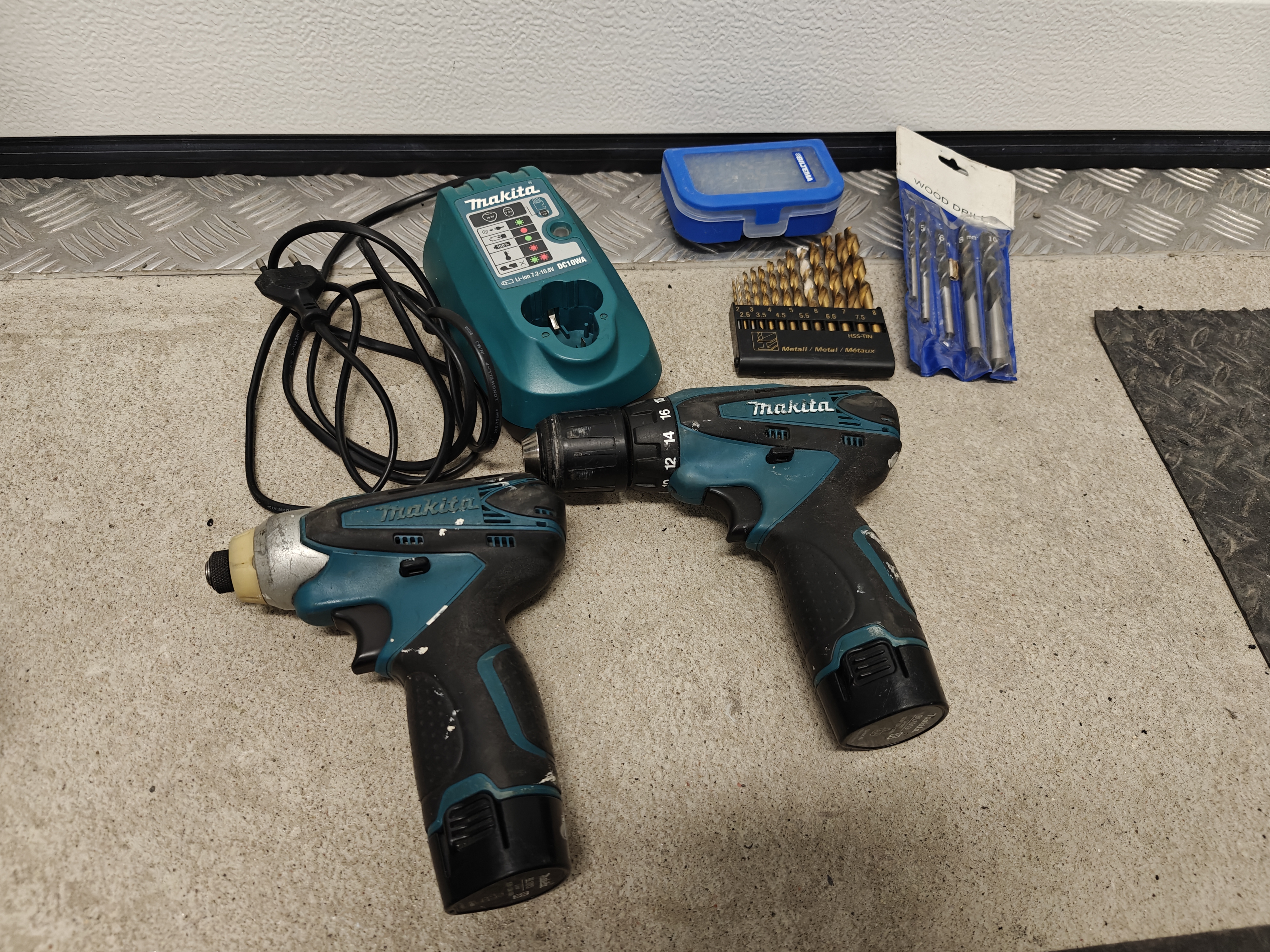 Makita porakone & ruuvinväännin