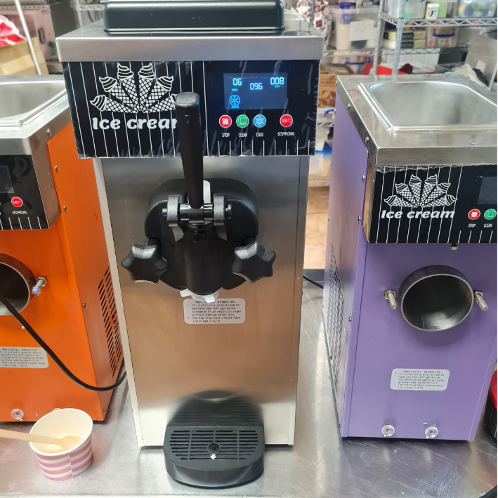8lt commercial single flavour sot serve ice cream machine  