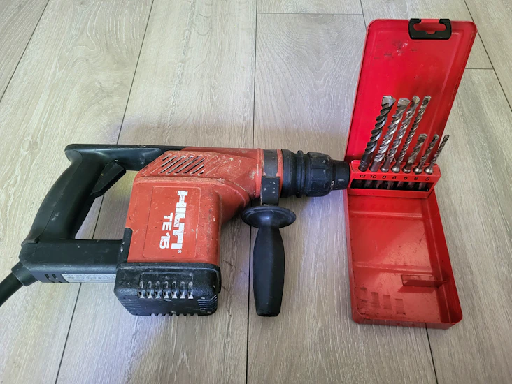 Hilti te15 poravasara+kiviterät