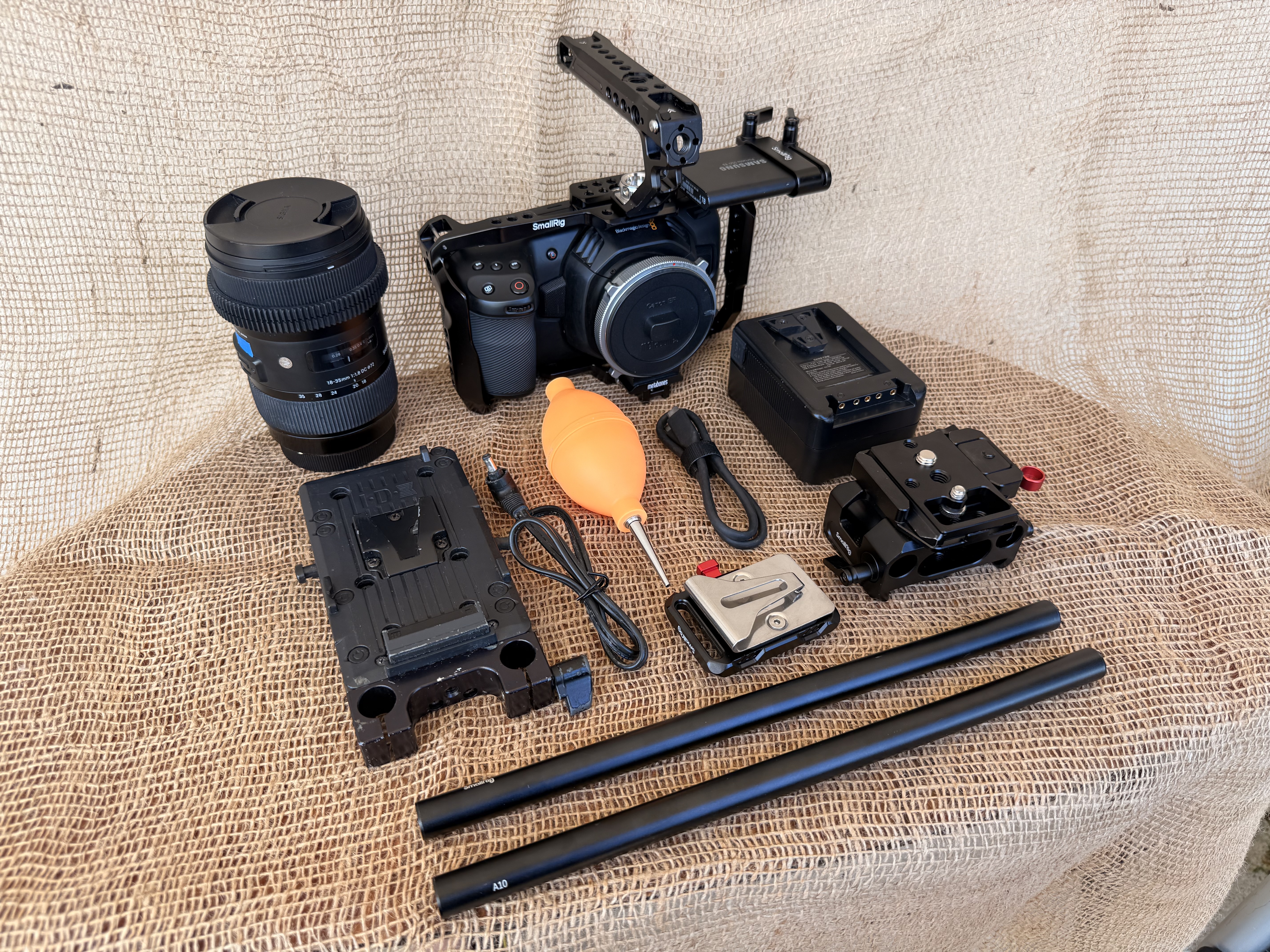Blackmagic pocket cinema camera 4k (bmpcc 4k) with manfrotto tripod, 1tb ssd,