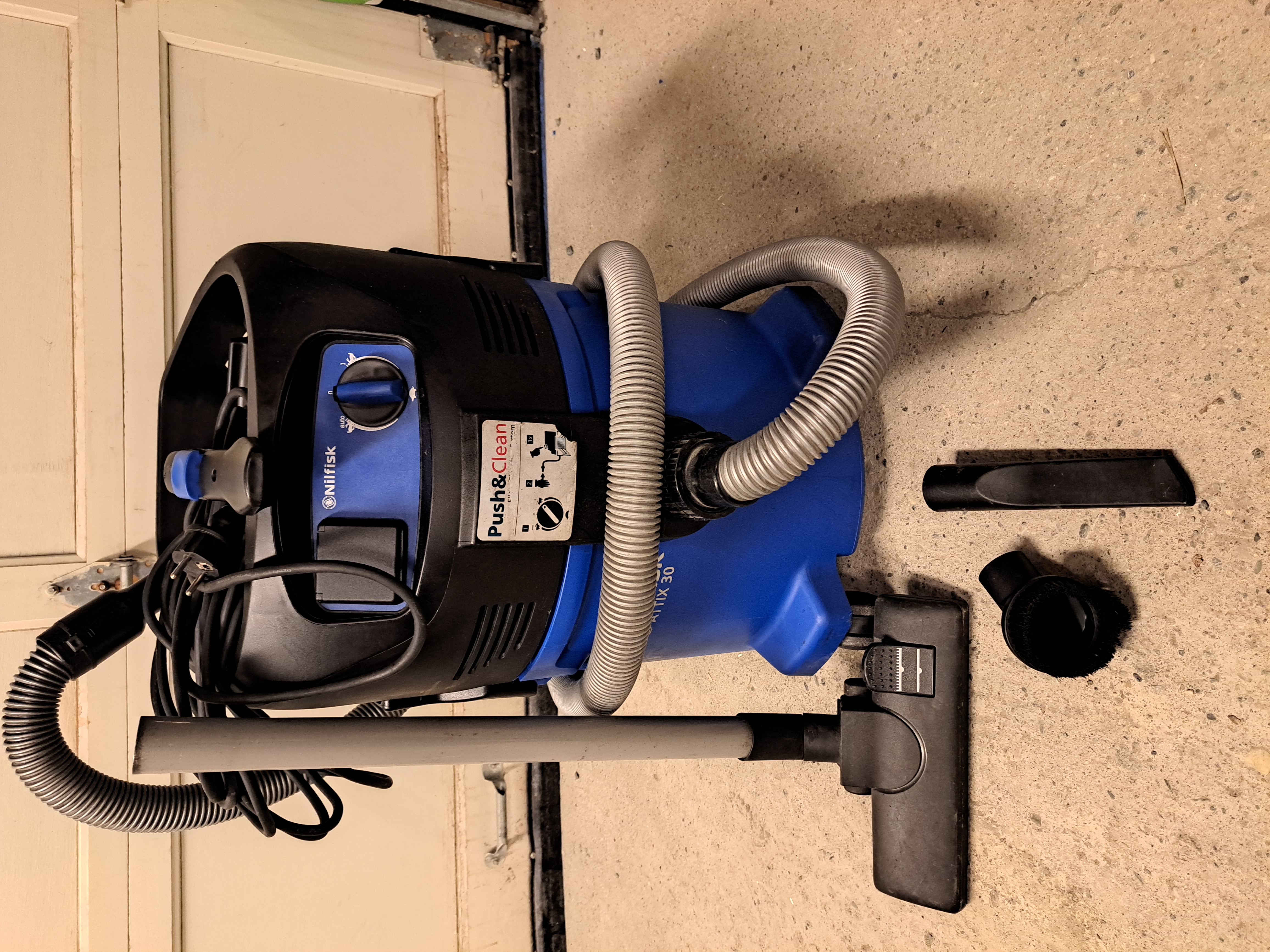Nilfisk attix 30