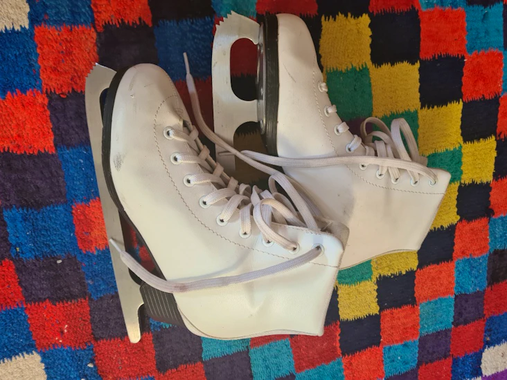 Skridskor storlek 36