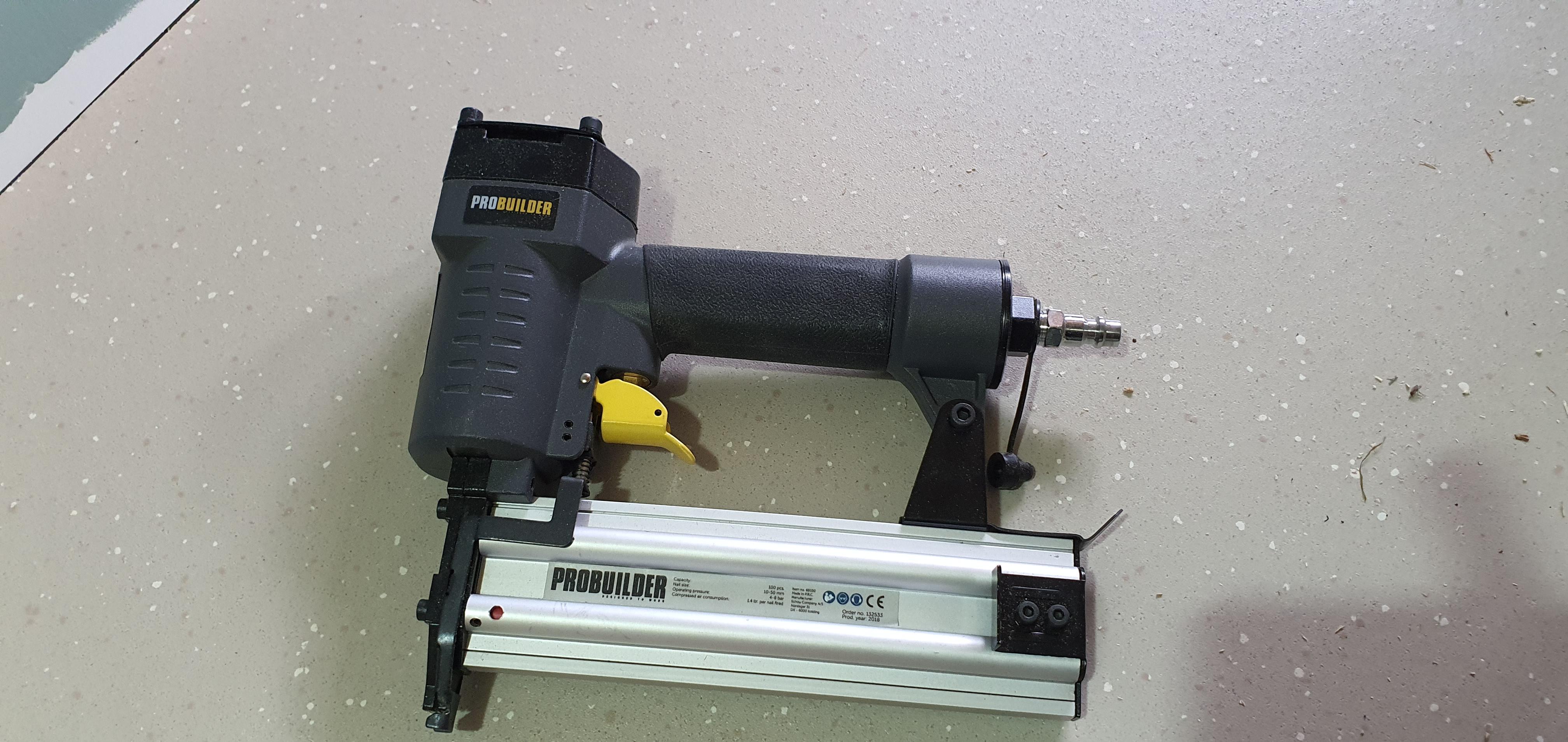 🛠️ probuilder trykkluft-dreven stiftepistol – 10–50 mm spiker/stift