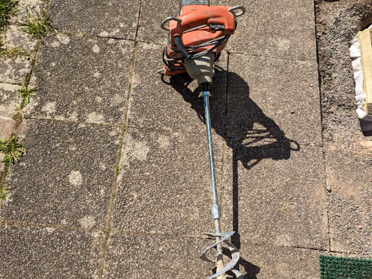 Rubi 10 betong omrörare.