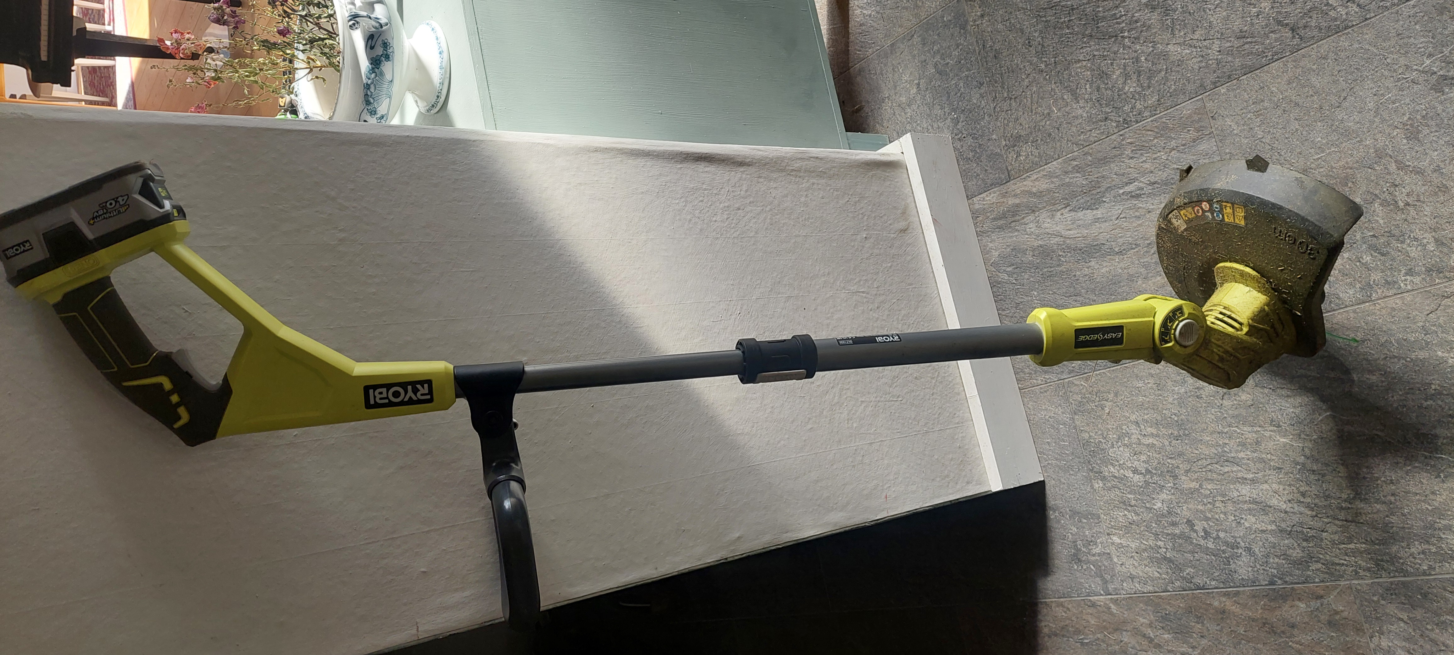 Ryobi grästrimmer ej röjsåg