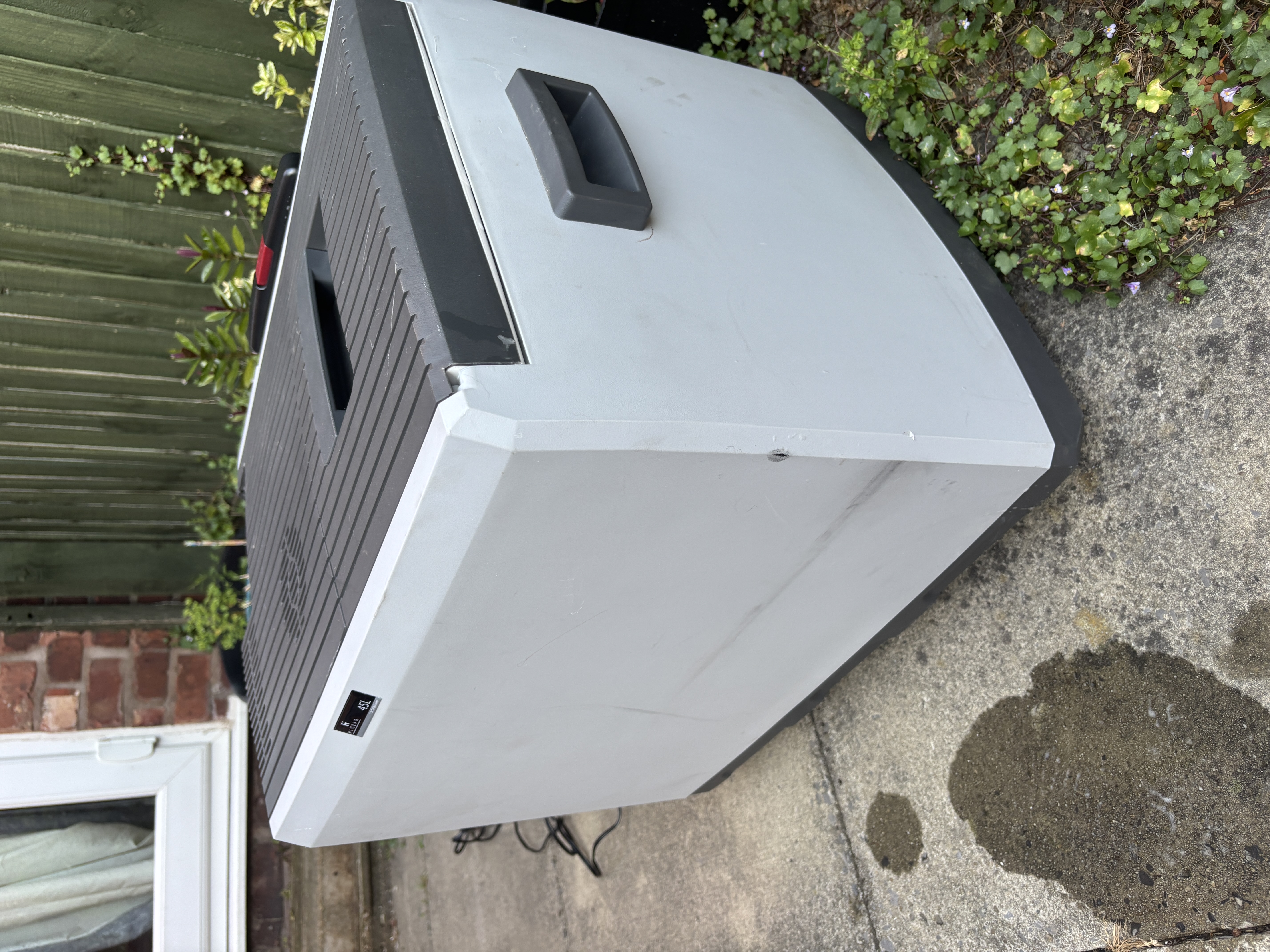Camping portable mini fridge 45l
