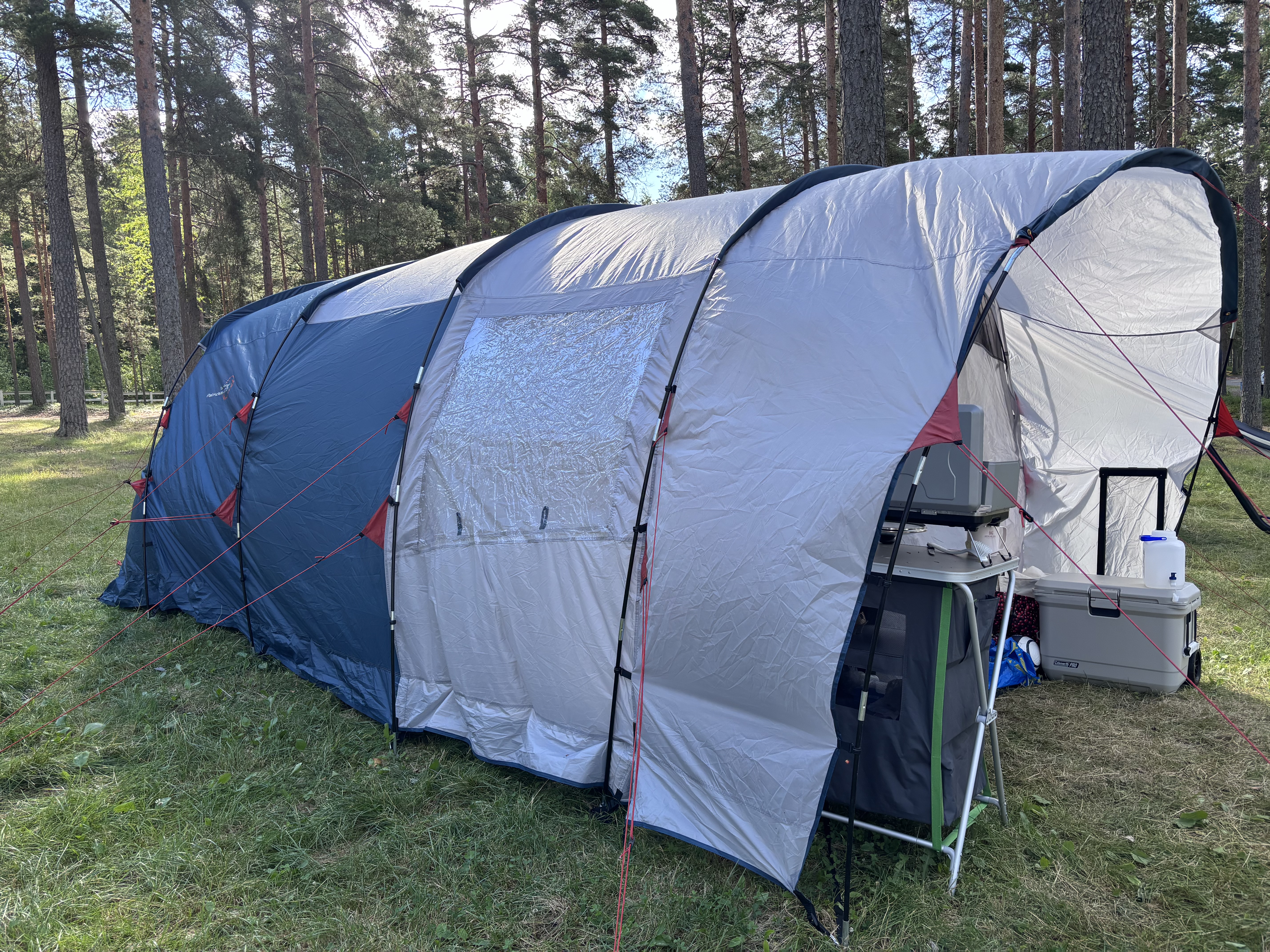 6 hengen teltta