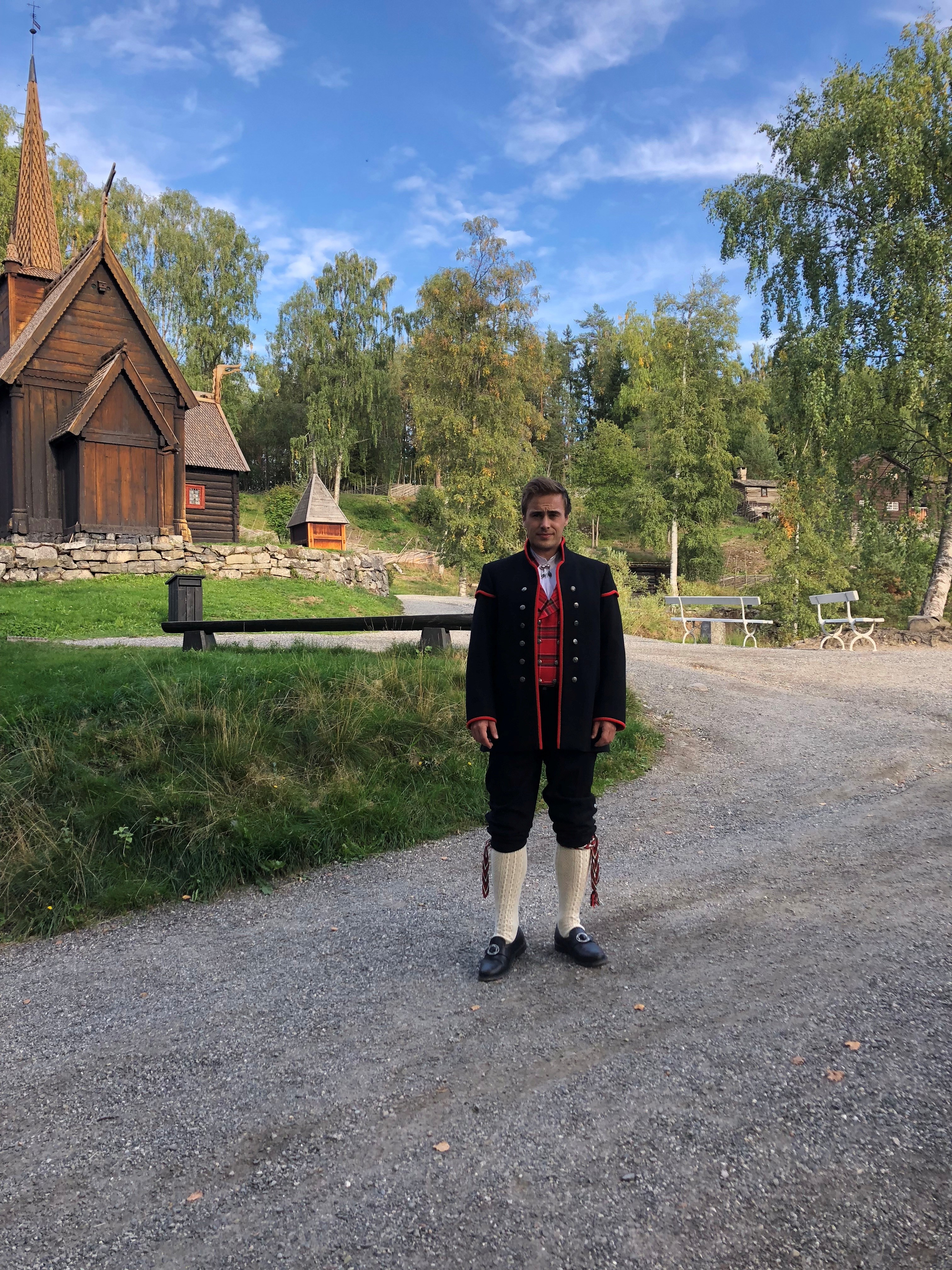Herrebunad fra gubrandsdalen
