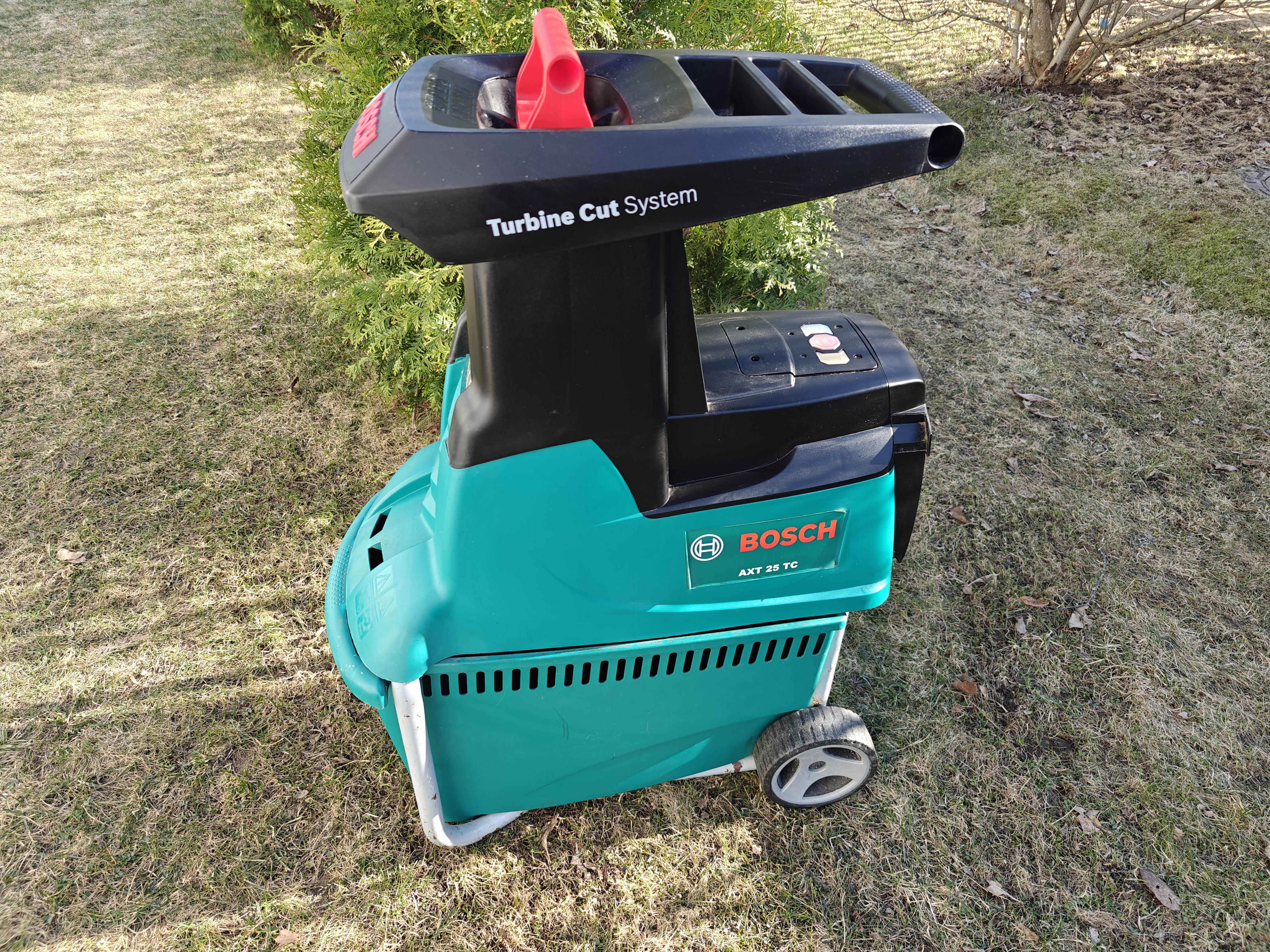 Oksasilppuri bosch axt 25 tc