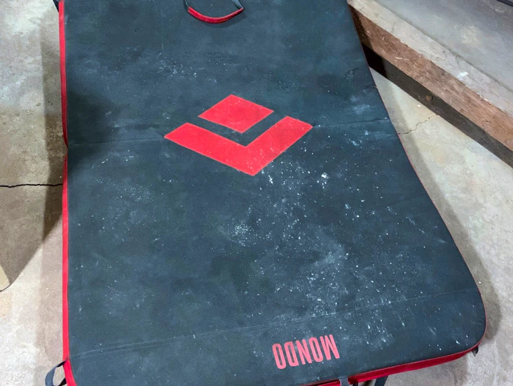 Black diamond mondo boulderointipädi