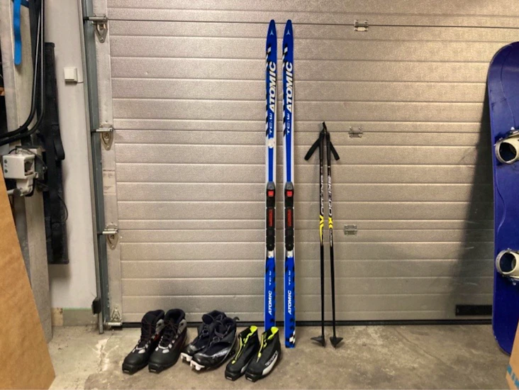 Längdskidor 158cm atomic