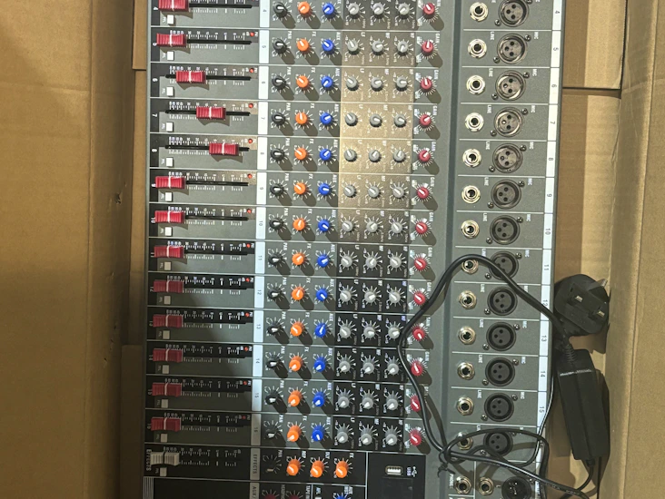 Weymic ck-160 professional audio mixing console(16-channel) for recording dj stage karaoke music application w/usb drive bt