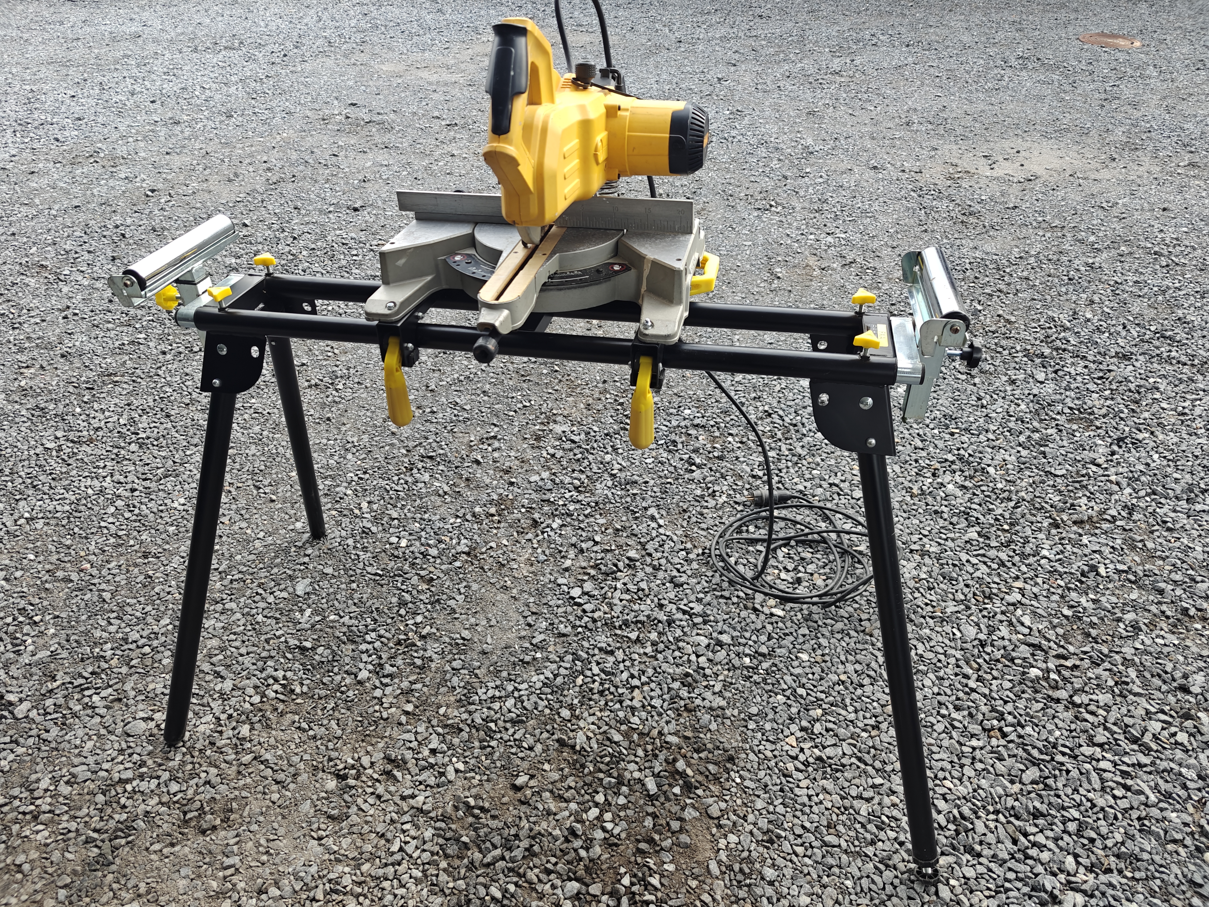 Jiirisirkkeli dewalt + sahapöytä