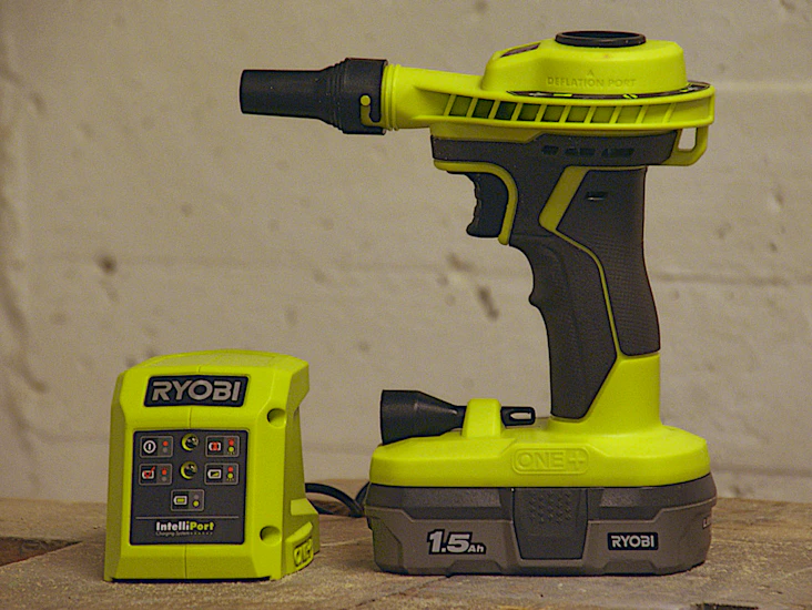 Batteridriven luftpump luftmadrass