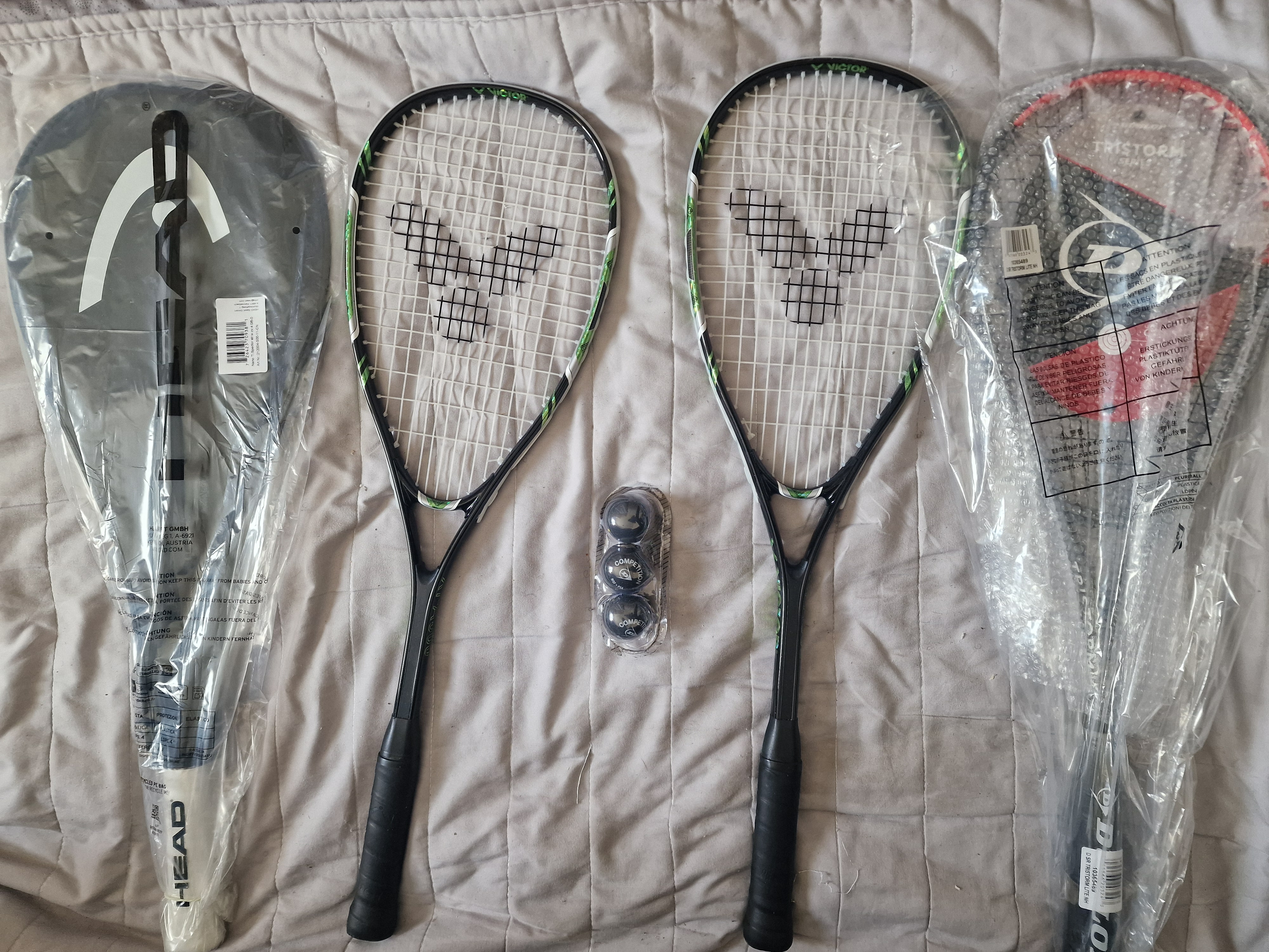 Squash rackets