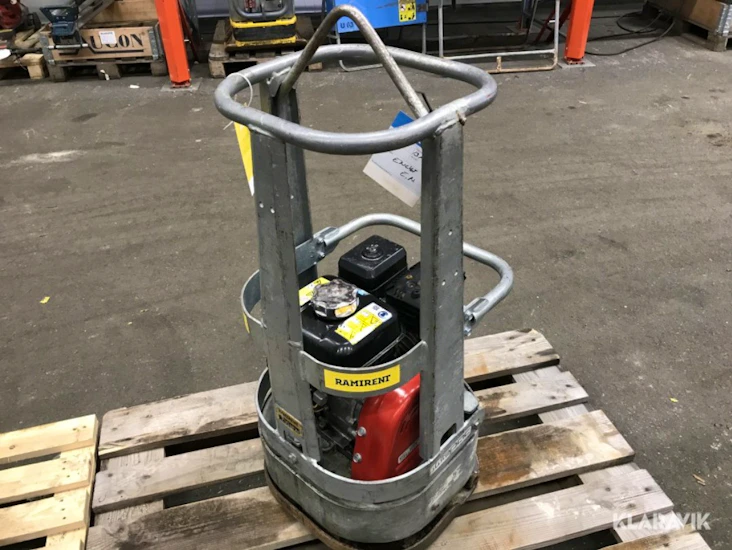 Swepac fr 85 markvibrator (padda)