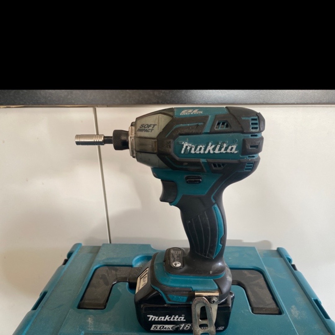 Makita slagtrekker dts141 18v