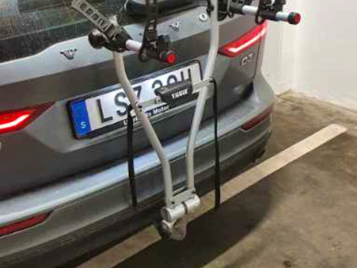 Thule cykelhållare 2st