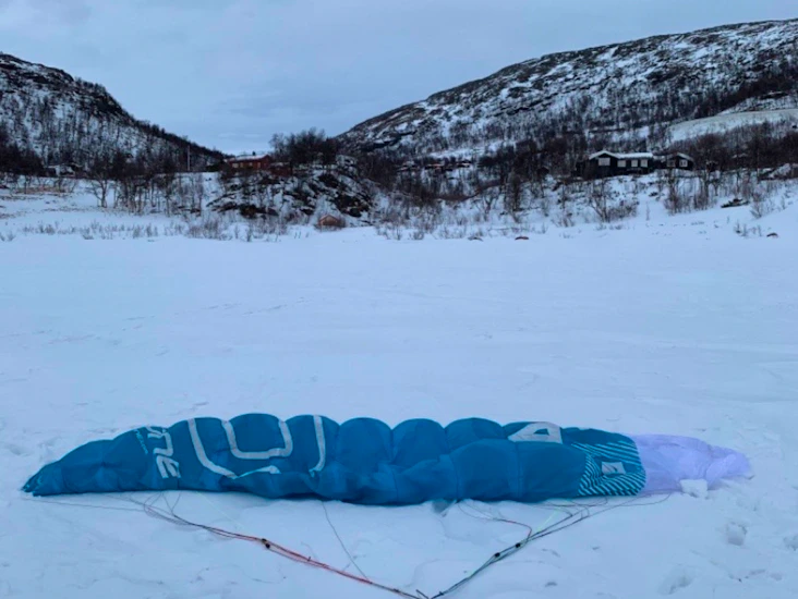 Ozone access 10 m2 kite