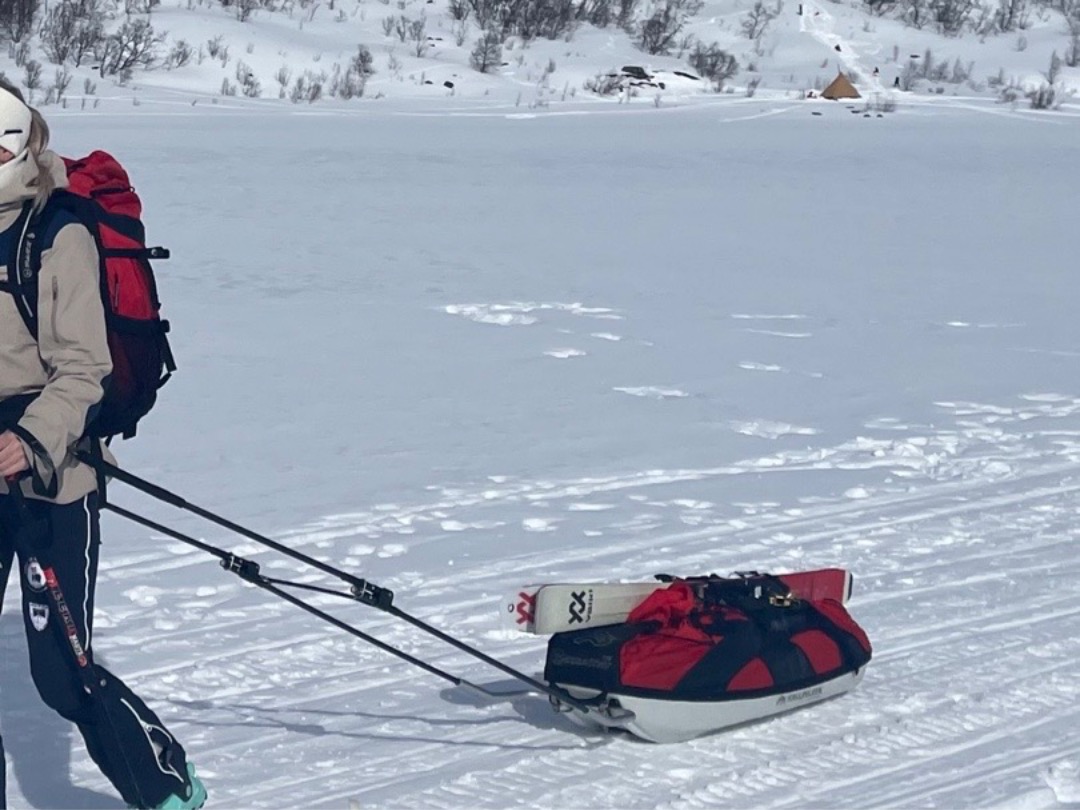 Fjellpulken x country med praktisk sekk