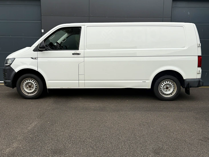 Fria mil / skåpbil / b-körkort / lätt lastbil