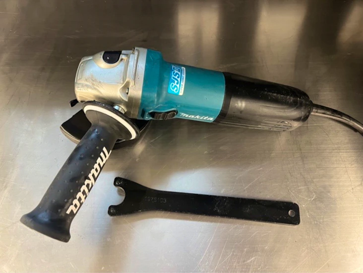Makita vinkelslip 125 mm (ga5040)