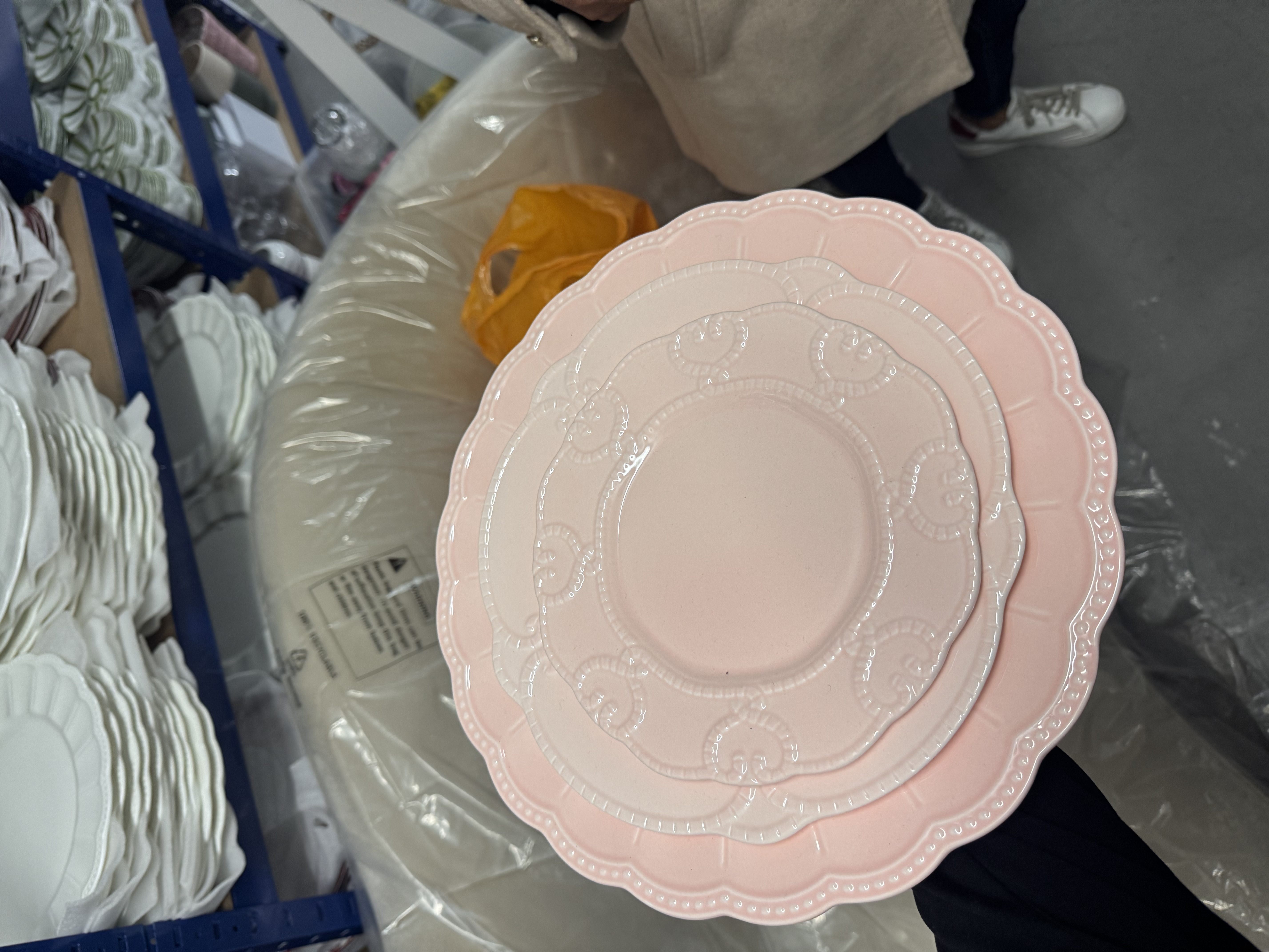 50 elegant vintage pink 3 piece table setting | charger, dinner & dessert plates