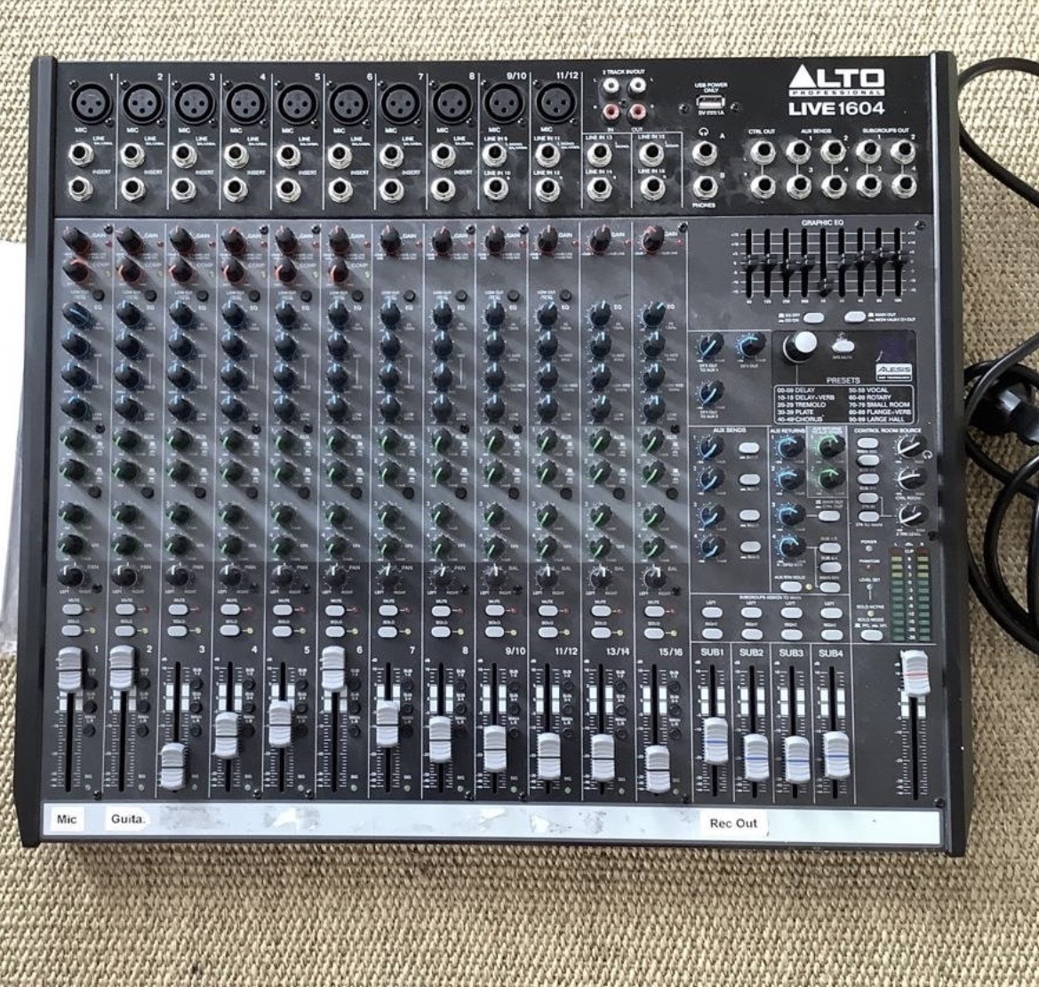 16 kanals mixerbord - alto live1604