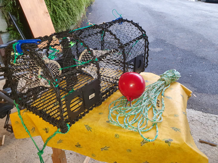 Krabbe-/hummer-teiner m. agn/tauverk/blåse