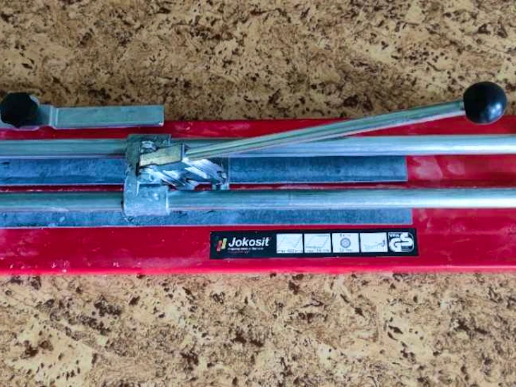 Jokosit kakelskärare