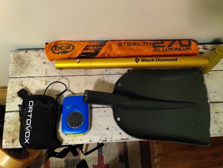 Lavinpaket med spade, sond, transceiver