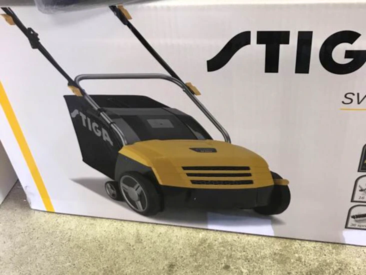 Vertikalskärare/mossrivare