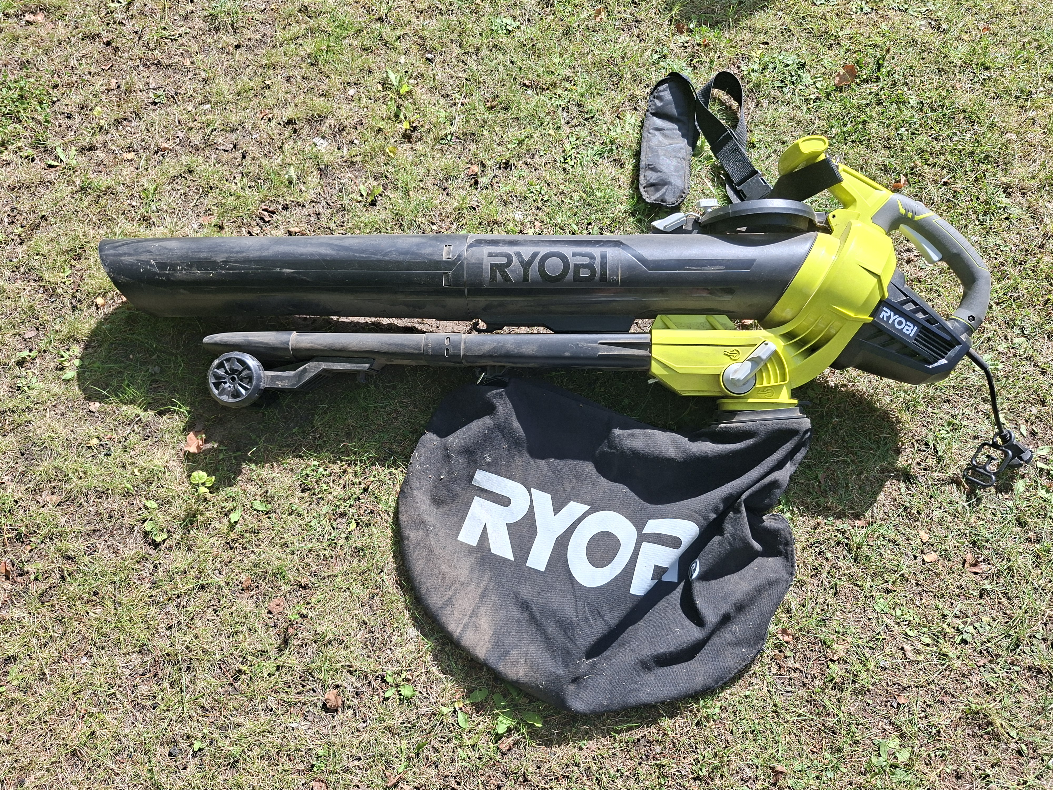 Ryobi lövblås