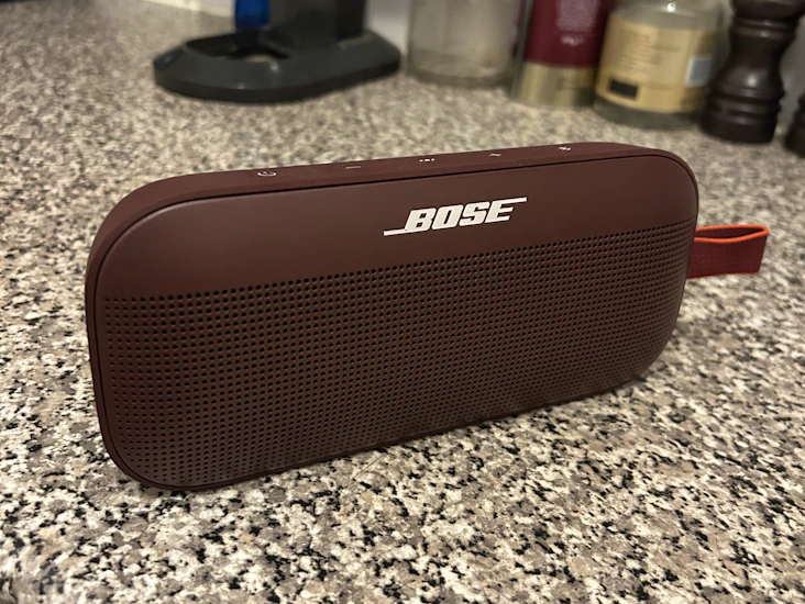 Bose soundlink flex bluetooth portable speaker (waterproof)