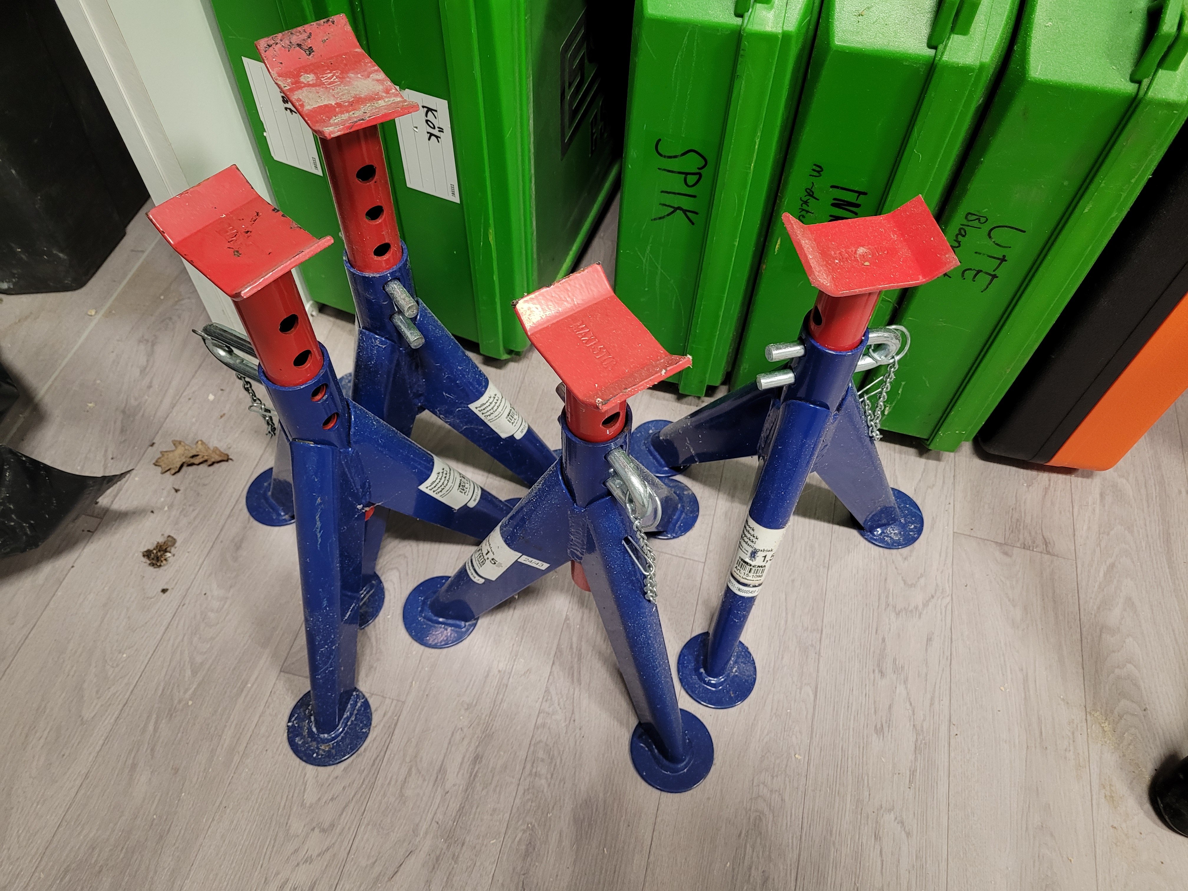 4st pallbockar 1,5ton