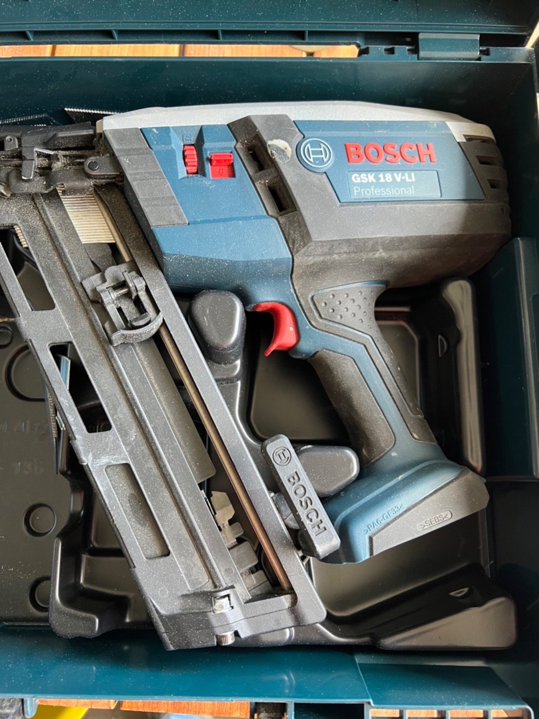 Dykkertpistol på batteri