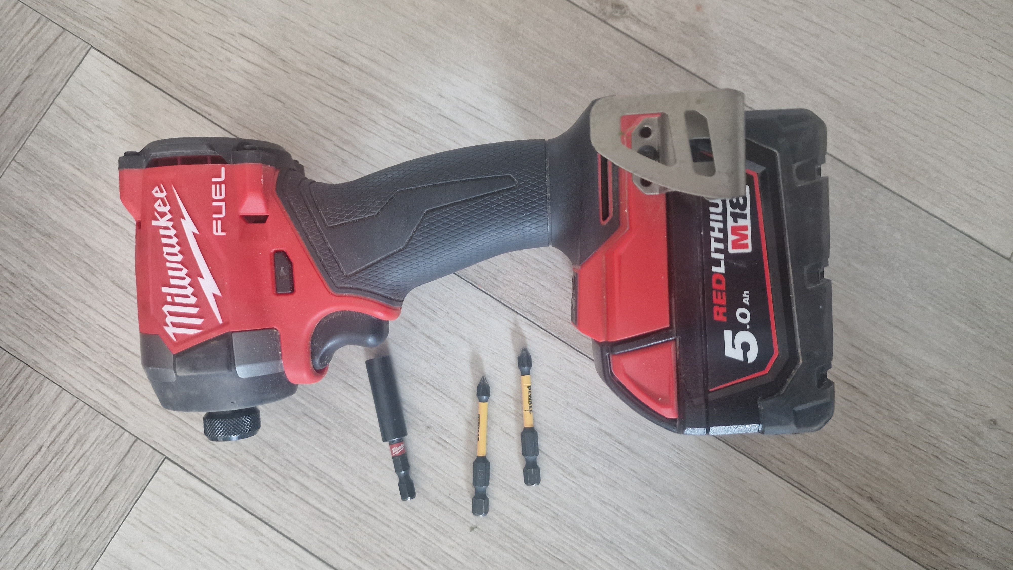 Milwaukee m18 fuel brushless impact driver