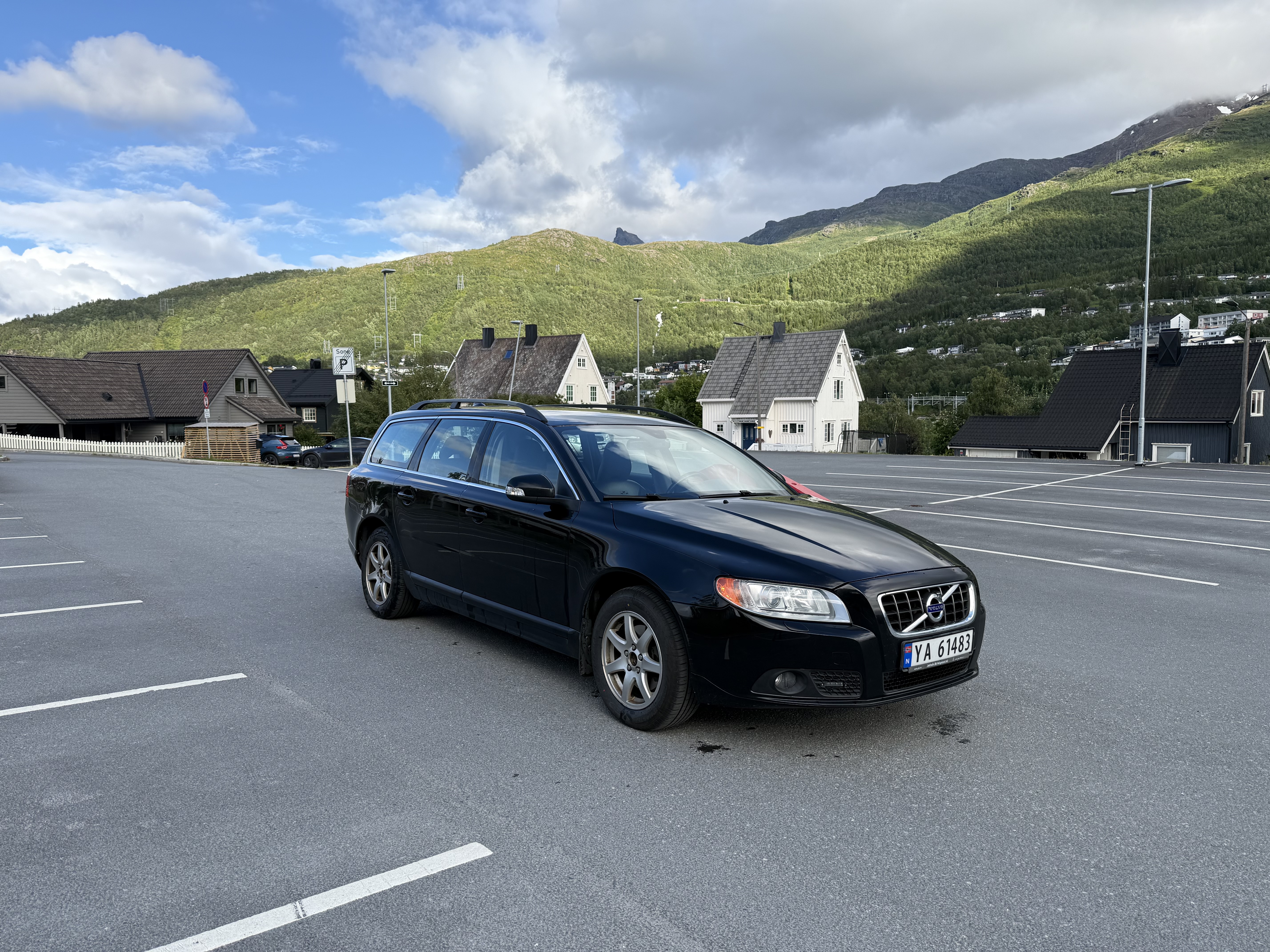 Volvo v70 diesel til leie