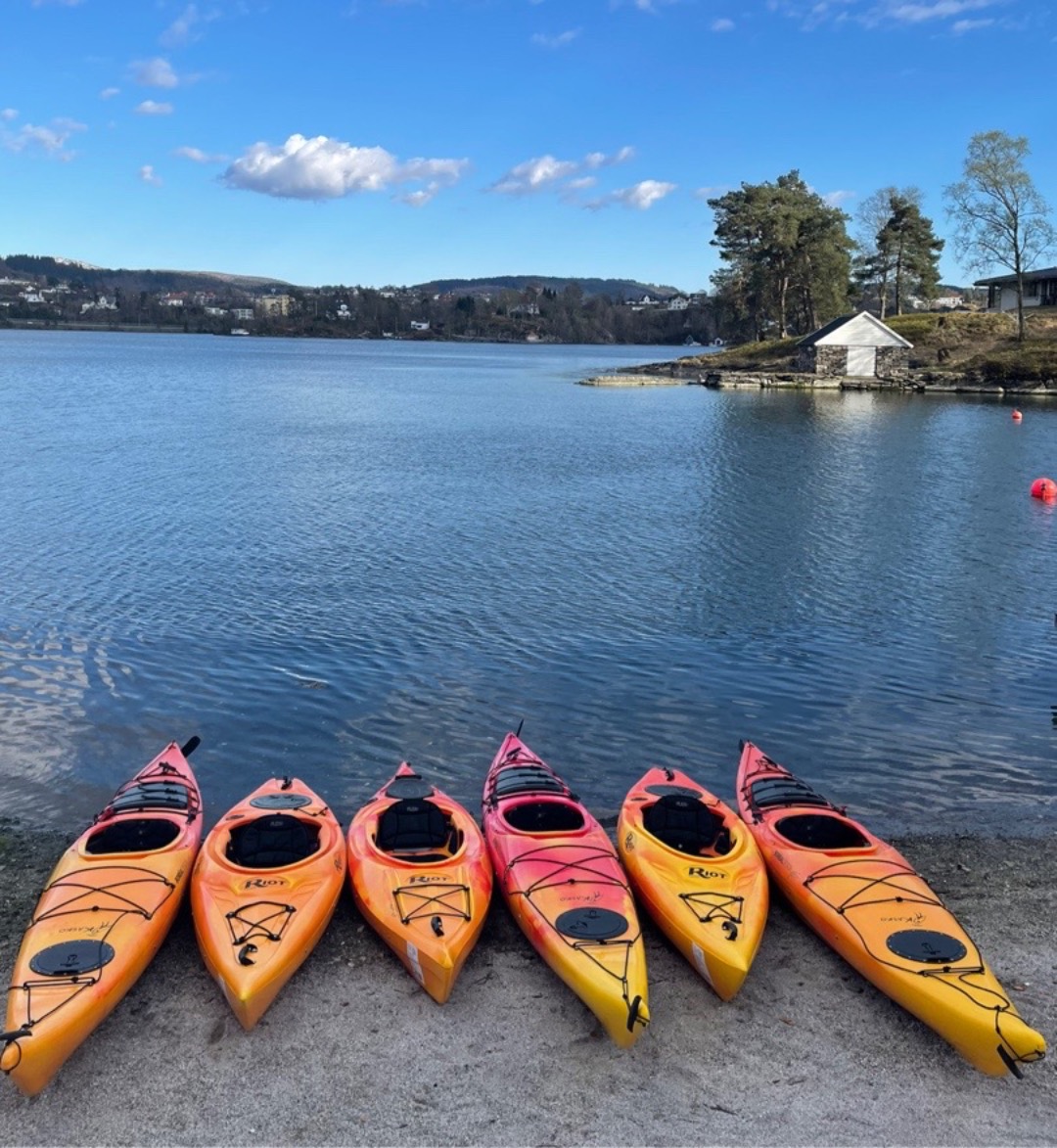 Kajakk rett ved nordåsvannet