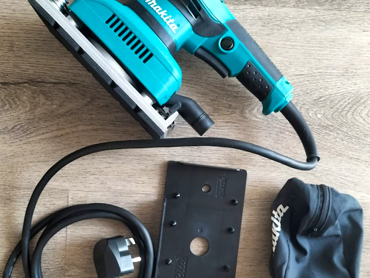 Makita bo3710 240v 1/3-inch sheet orbital sander