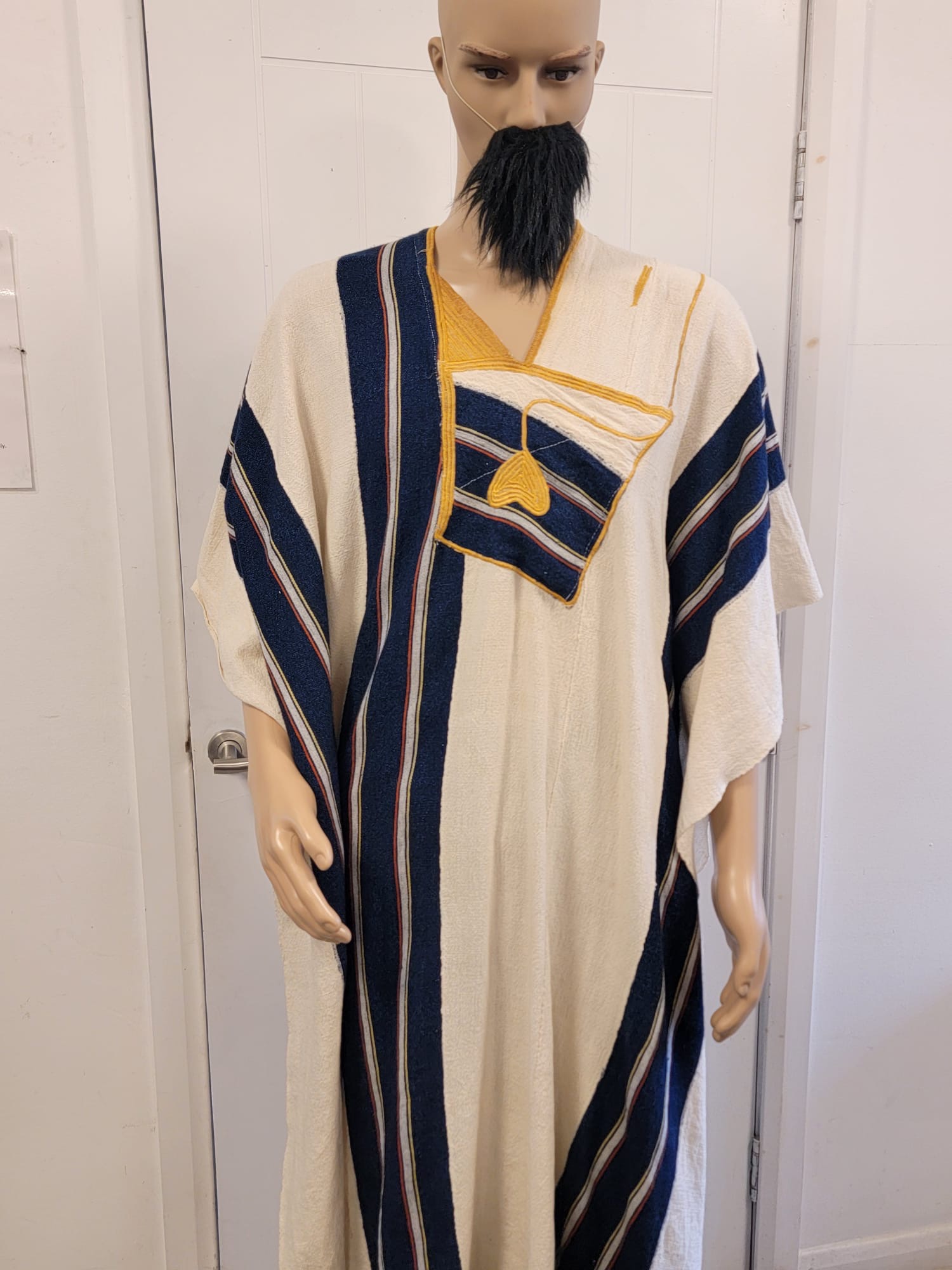 Long poncho