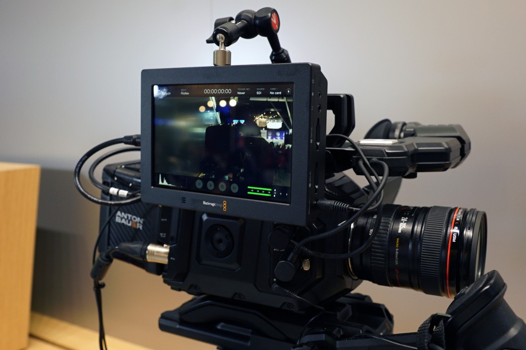 Blackmagic monitor 4k 7" video assist