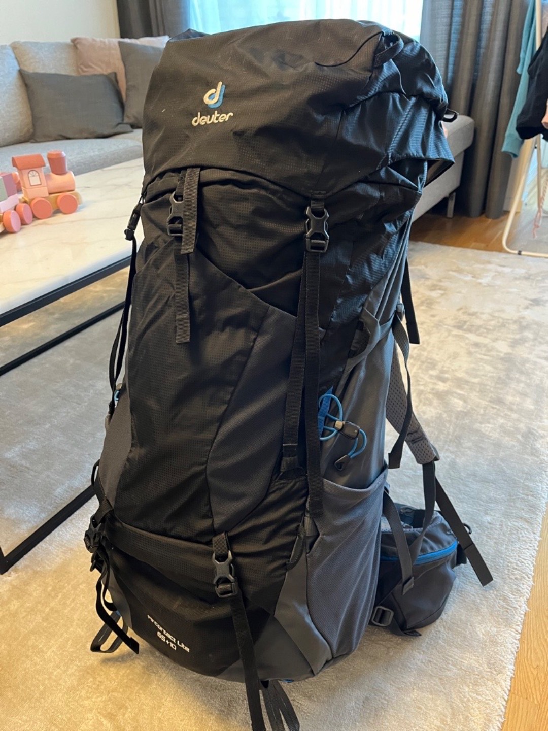 Deuter aircontact 65+10l ryggsäck 