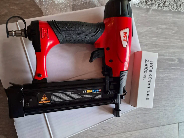 Spikpistol med kompressor