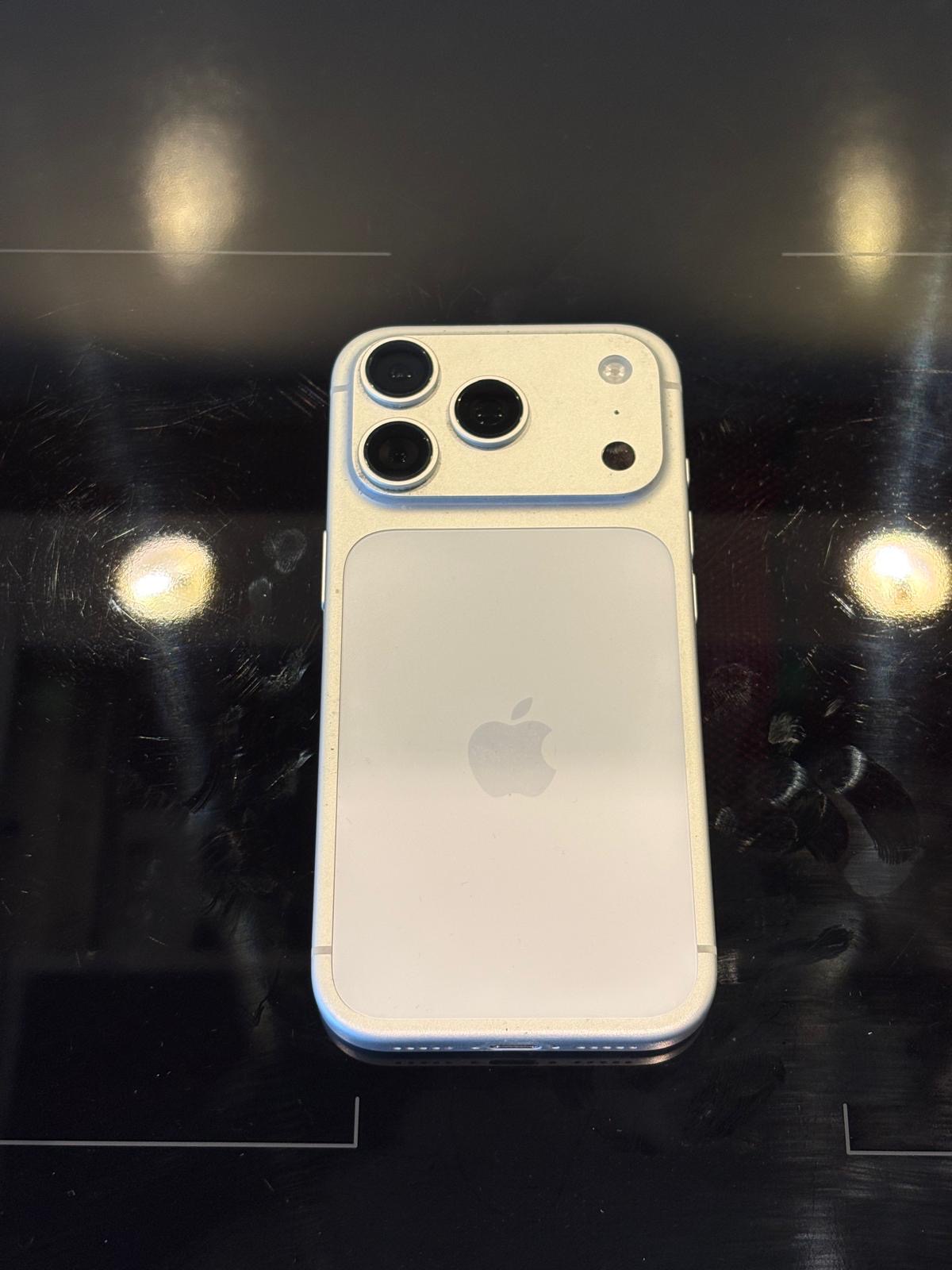 Iphone 17 pro 990:-/månad #3