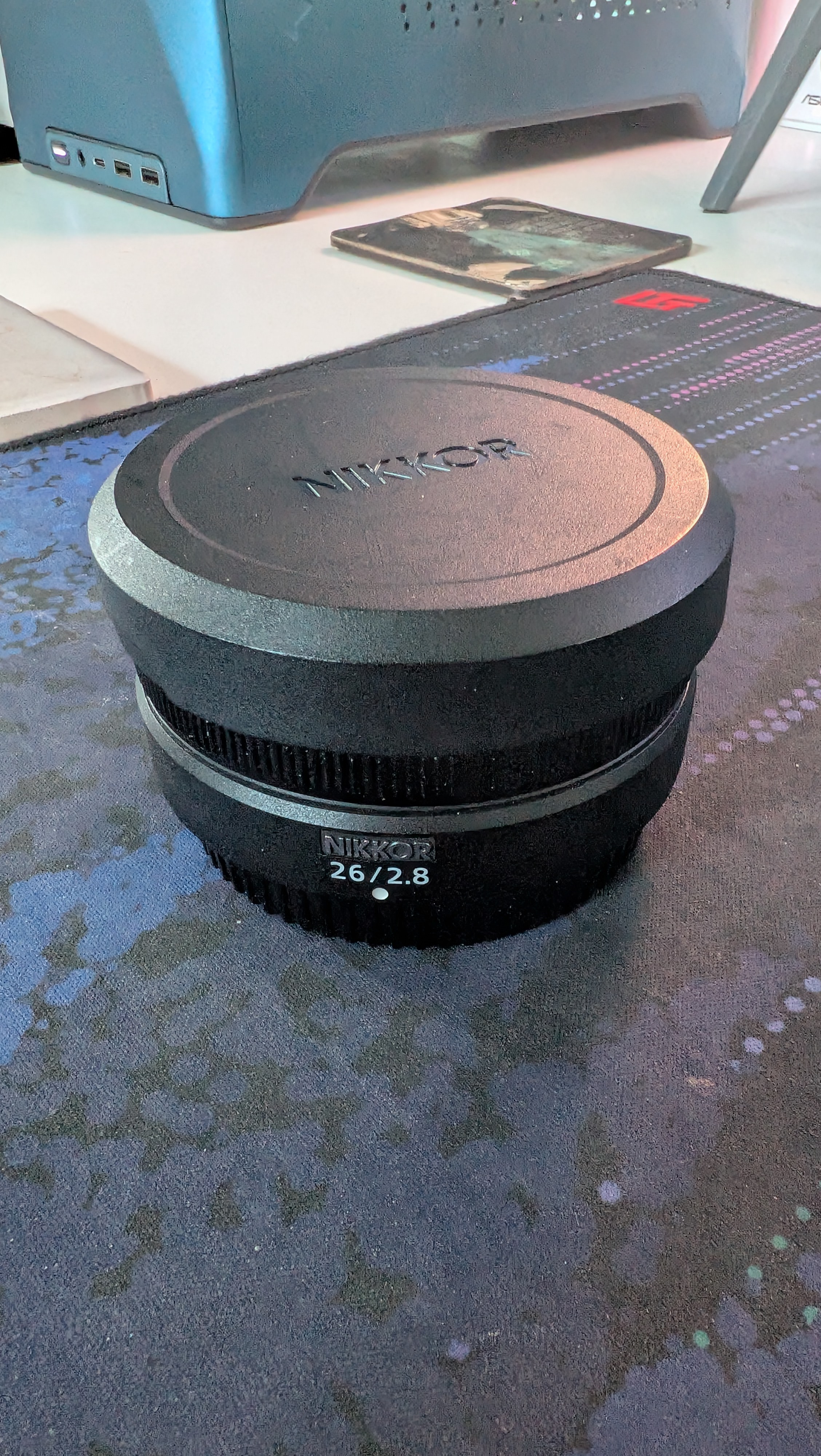 Nikkor z 26mm f/2.8