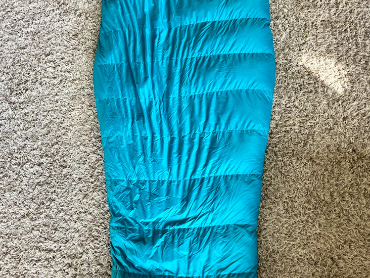 Marmot angel fire kolmen vuodenajan untuvamakuupussi