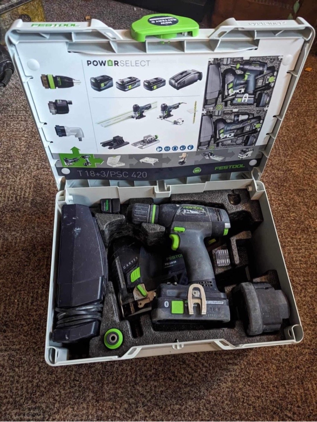 Festool skruvdragare, sticksåg + bits osv